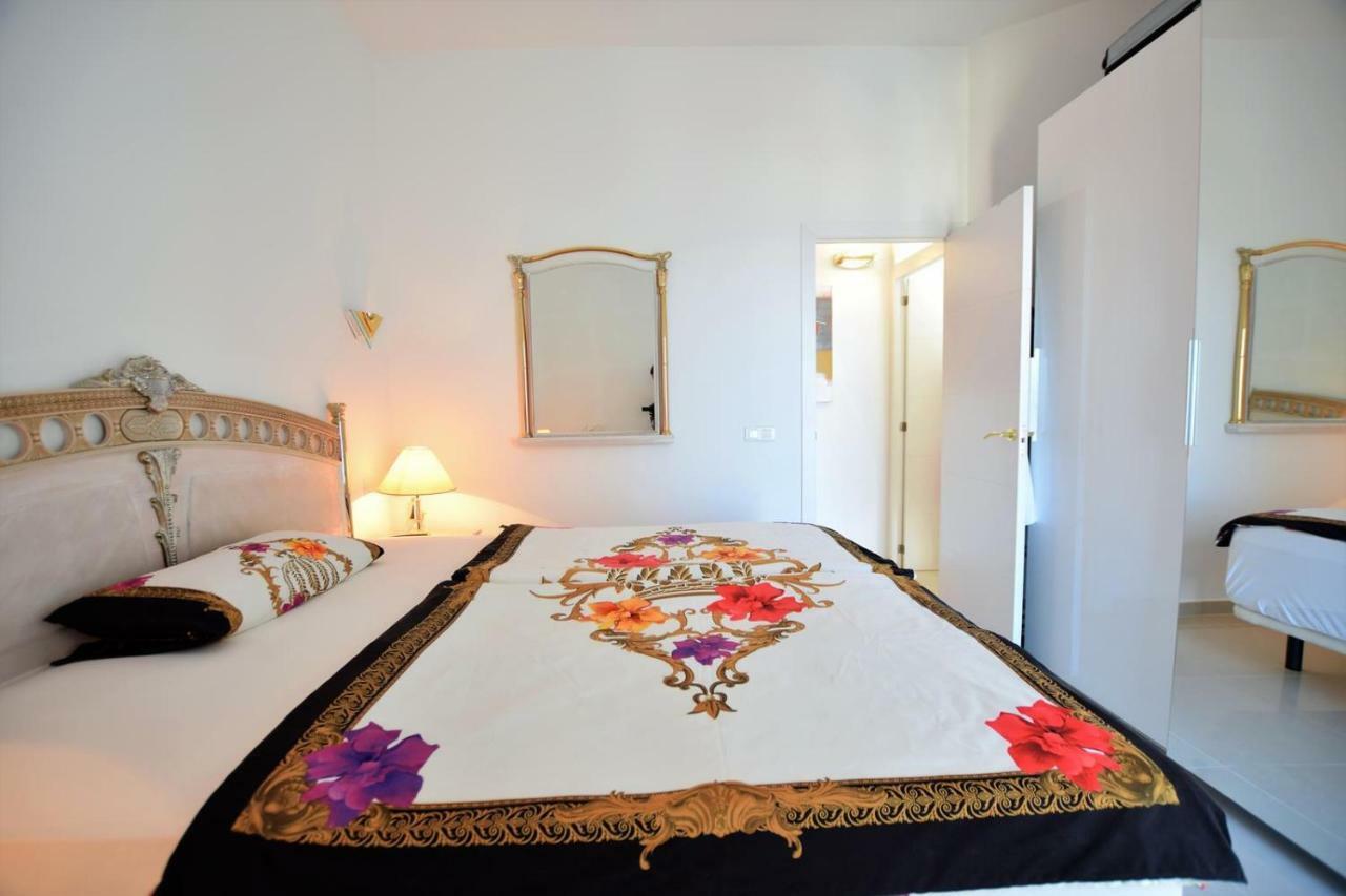 Peak of Arguineguin Apartment La Playa de Arguineguin Bagian luar foto